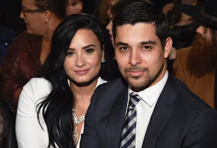 DEMI LOVATO DESNUDA SU CORAZÓN Y RECUERDA SUS AMORÍOS CON HOMBRES&nbsp;MAYORES